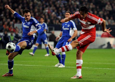 蓝军枪手 天王山之前 先在欧冠褪一层皮吧（天王山前哨 蓝军与枪手先在欧冠掉层皮）