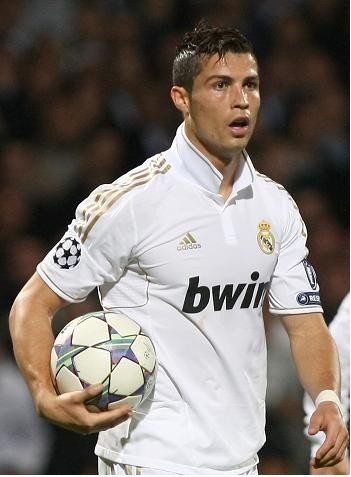 冬窗大戏开启！阿森纳追逐土耳其新星，维尔纳或加盟迈阿密（冬季转会拉开帷幕：阿森纳盯上土耳其天才，维尔纳有望转投迈阿密）