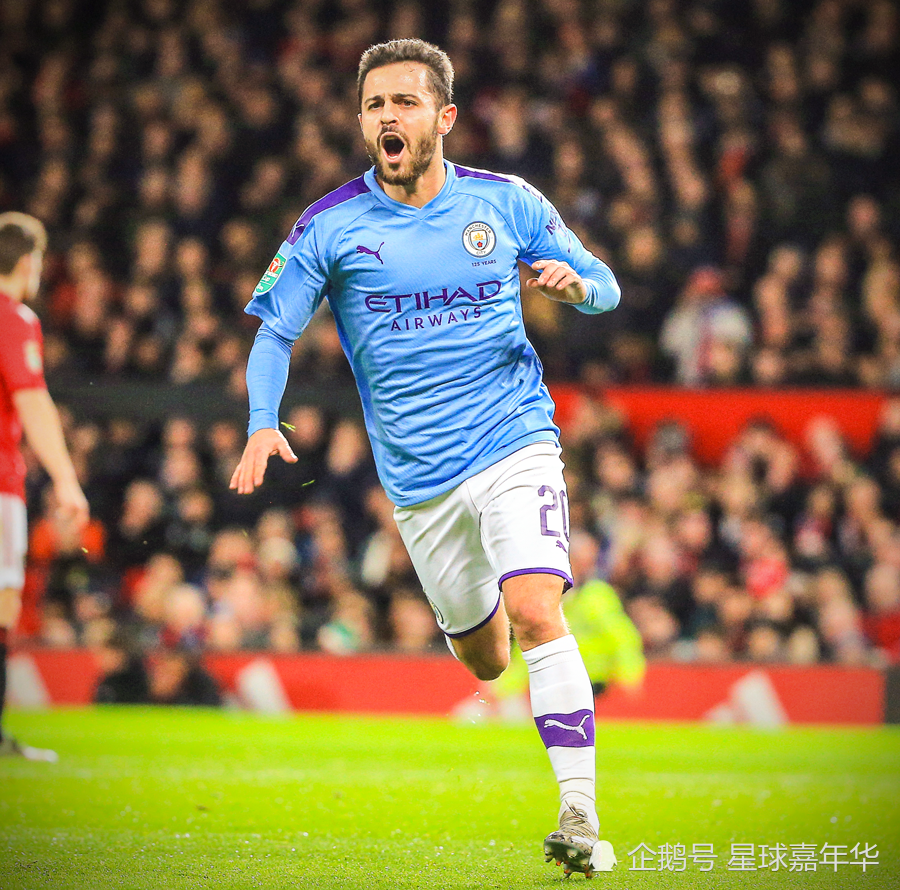 英国机构开狼队新帅赔率：罗杰斯居首，滕哈格紧随其后（英国机构公布狼队新帅赔率：罗杰斯领跑，滕哈格位居次席）