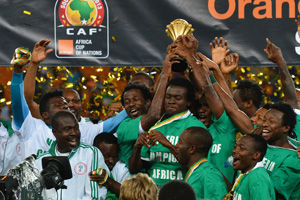 吉拉西无缘2025非洲足球先生奖，他的哥哥在社媒表达不满（吉拉西无缘2025年非洲足球先生，其兄在社交媒体表达不满）