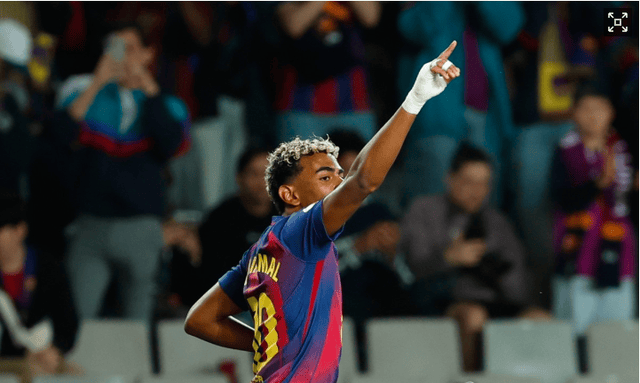 客战那不勒斯替补登场，科斯蒂奇达成尤文生涯100场里程碑（客场对阵那不勒斯替补登场，科斯蒂奇迎来尤文生涯第100场）