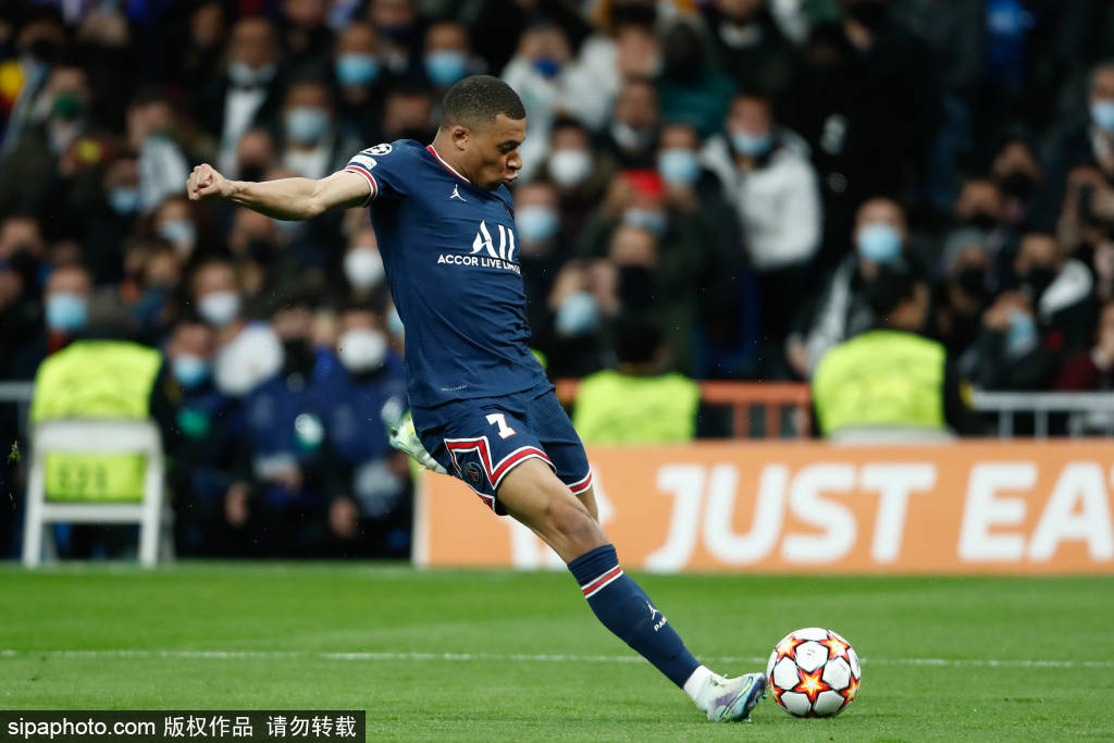 路易斯-苏亚雷斯：踢拜仁我们表现出色；巴黎也非常难对付（路易斯-苏亚雷斯：战拜仁表现上佳，巴黎同样难缠）