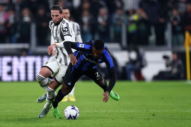 永远的黑豹，葡萄牙队正式发布致敬传奇尤西比奥的特别款球衣（葡萄牙队发布致敬尤西比奥特别战袍，“黑豹”传奇永恒）