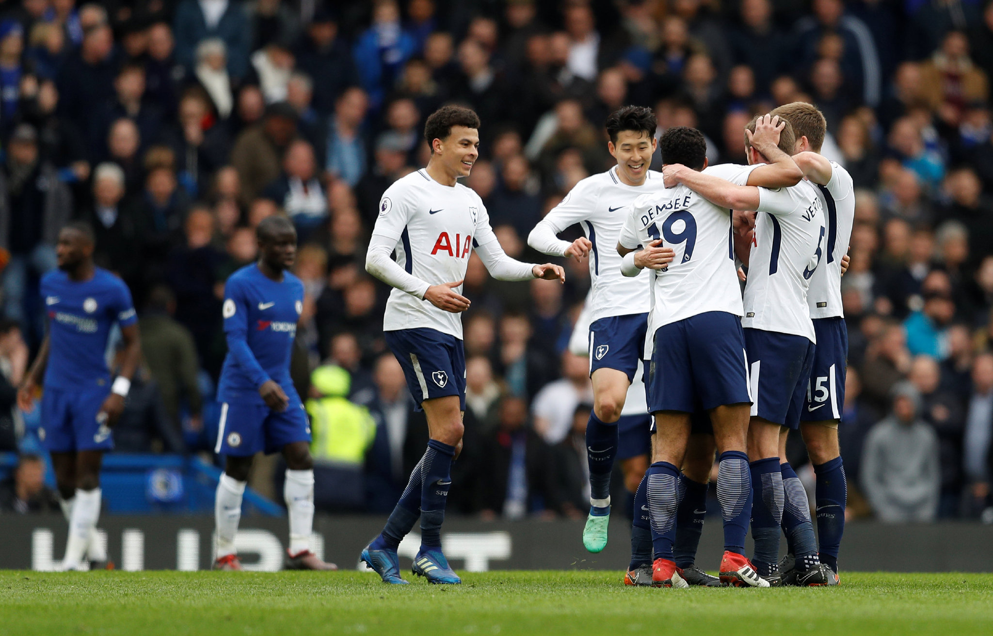 40岁后单场25+5+5场次詹姆斯达16次，历史断档第一（詹姆斯40岁后已16次砍下25+5+5，历史断档第一）