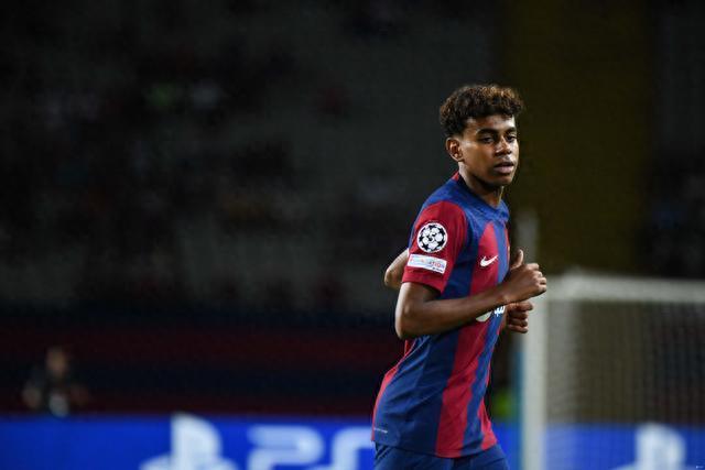 记者：职业联赛颁奖礼时隔6年恢复，拟于12月12日在上海举行（记者：职业联赛颁奖典礼阔别六年重启，拟定于12月12日在上海举行）