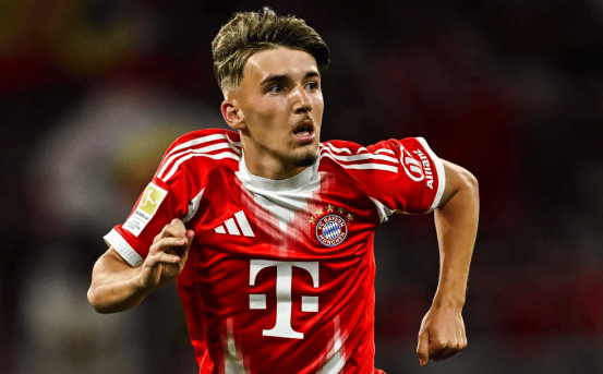 球员介绍《卡萨诺》大闹罗马城，戏耍伯纳乌（人物志：卡萨诺搅动罗马城，戏弄伯纳乌）