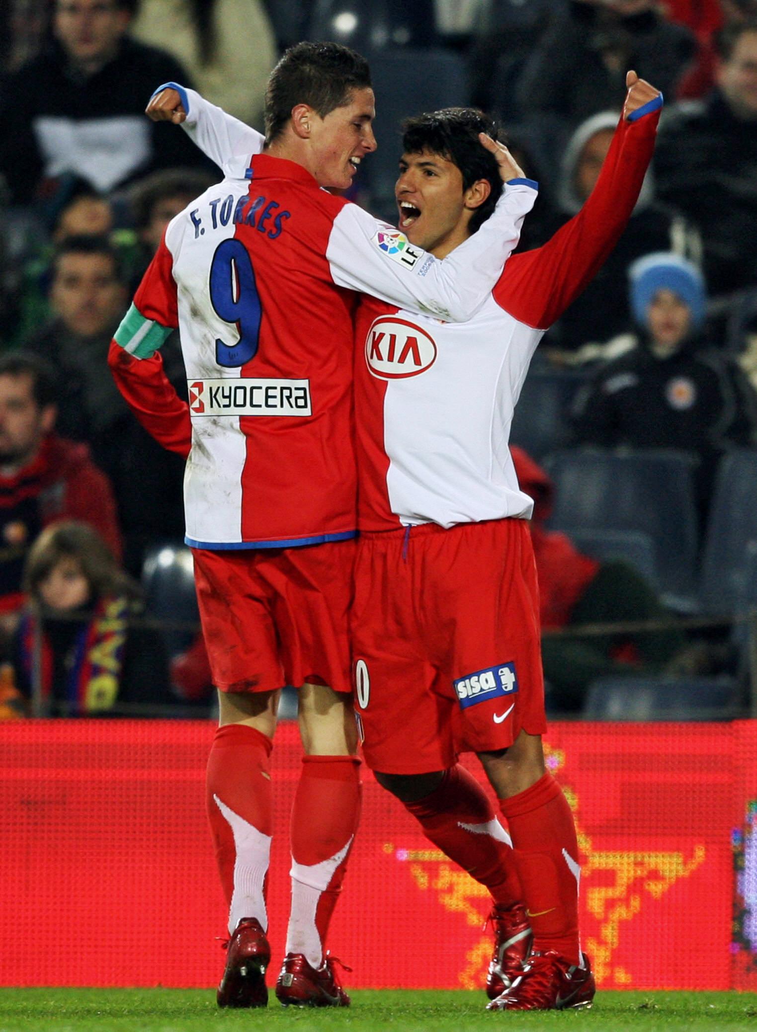 公务还是放松？纳赛尔出现在圣西罗现场观看米兰德比（纳赛尔现身圣西罗观战米兰德比：公务行程还是休闲放松？）