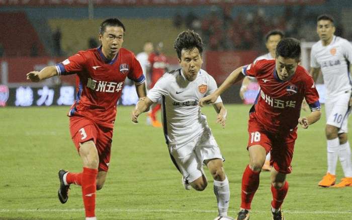 阿森纳前锋周末惹事，一度被误认为水晶宫球员